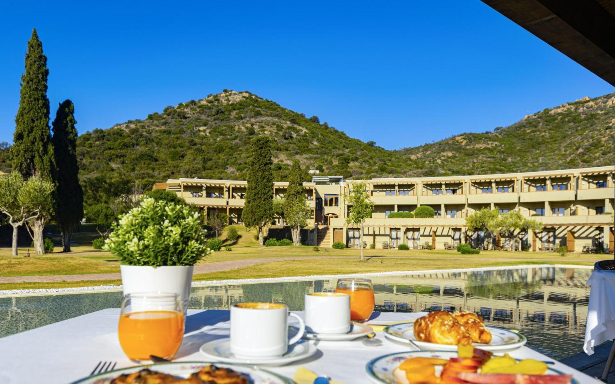Is Molas Resort Pula Exterior foto